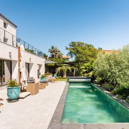 Aletheia Sublime Avec Vue A Villa Sete