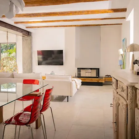 Alètheia Sublime Avec Vue à Villa