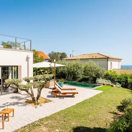 Alètheia Sublime Avec Vue à Villa
