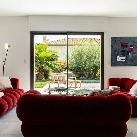 Aletheia Sublime Avec Vue A Villa
